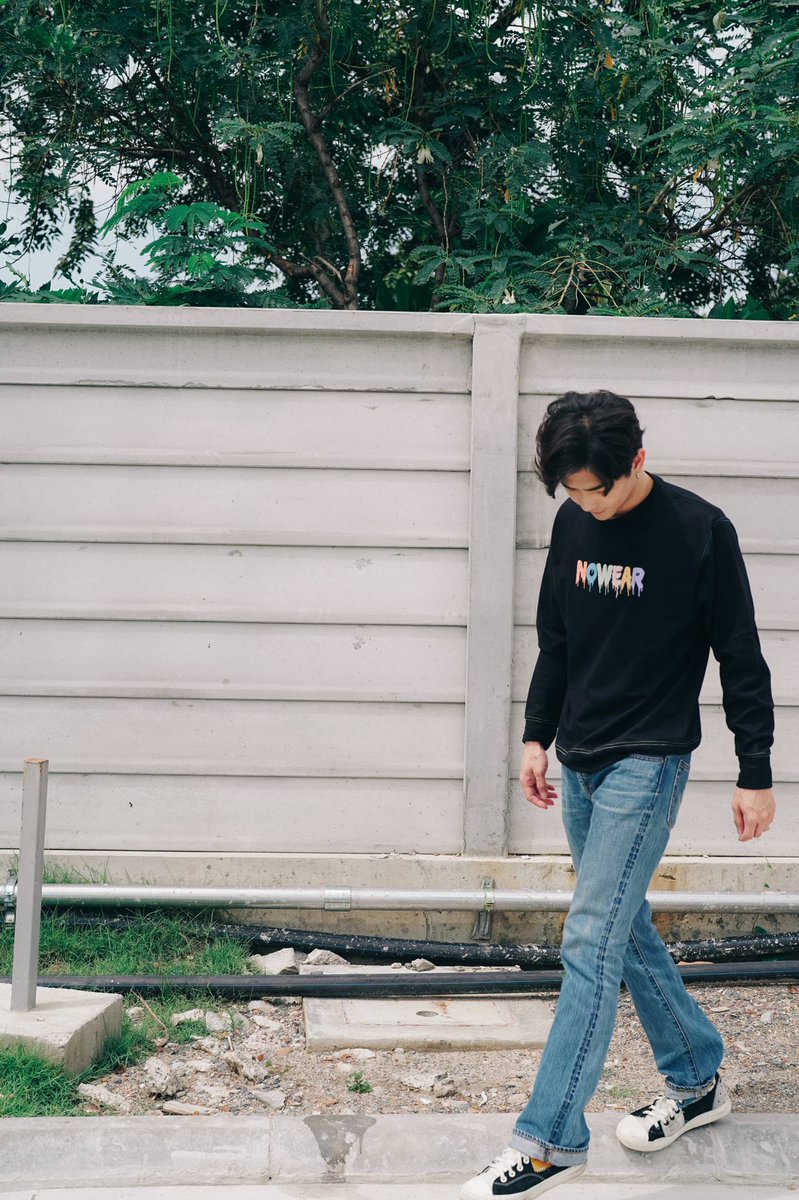 nowear_th's tweet photo. วันสุดท้ายแล้วจ้าสำหรับการพรีออเดอร์ 🎉🎉
(Last day for pre order 🎉) 
--------------
ใครยังตัดสินใจไม่ได้ต้องรีบแล้วจ้า 😘🥰
ฟาดให้หมดเลยจ้า 🎉
ปิดพรีออเดอร์เวลา 22:00 น. 
---------
Order at Line : @nowear.th 
https://t.co/yFNwAa2Qy0
@lee_thanat #nowearth #Lee_Thanat #หนูมาลี https://t.co/mQ2qtTmI9z