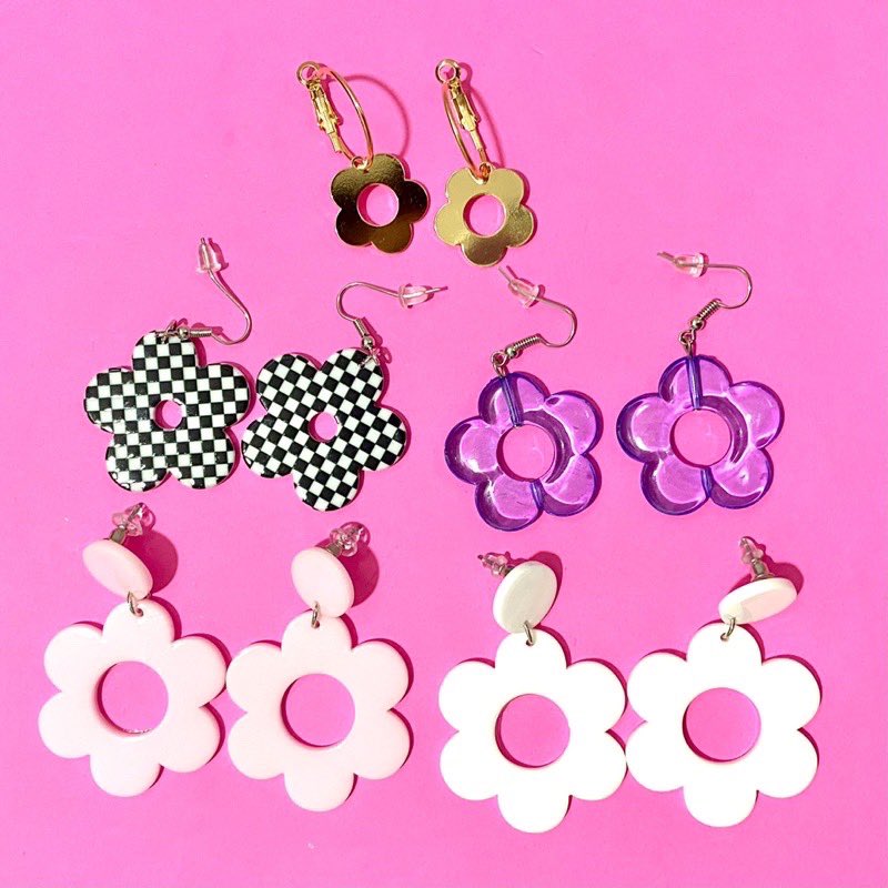 fudgerockph's tweet photo. ✻ Shop Online ✻ 💖🖤 restocked! 

Shopee - fudgerockph
LINK: https://t.co/ZC8m7vxauB https://t.co/seMUQM7glC