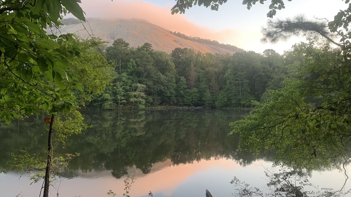 Morning sun lights fog lifting above Stone Mountain.  @RyanBeesleyFox5 <a href="/Fox5Kaitlyn/">Kaitlyn Pratt</a> #gawx
