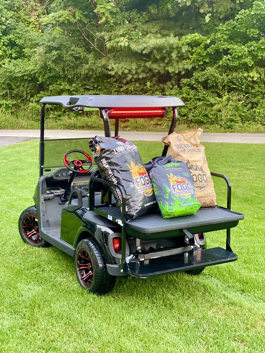 Cmac_Cooks's tweet image. How do you “transport” your @FogoCharcoal to your grill? #TeamFOGO #TheFirstIngredient