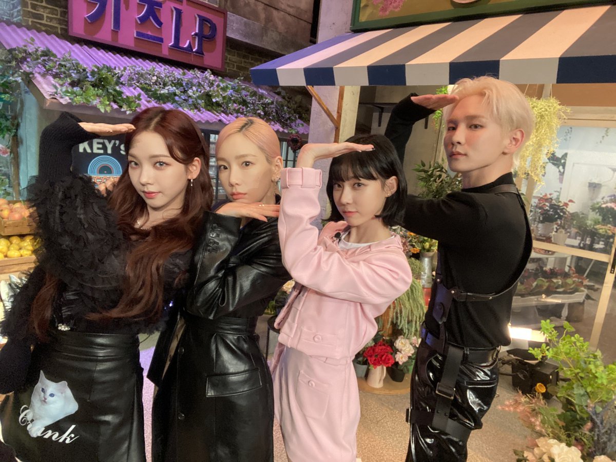 FBQaOUHVcAMf16y?format=jpg&name=medium