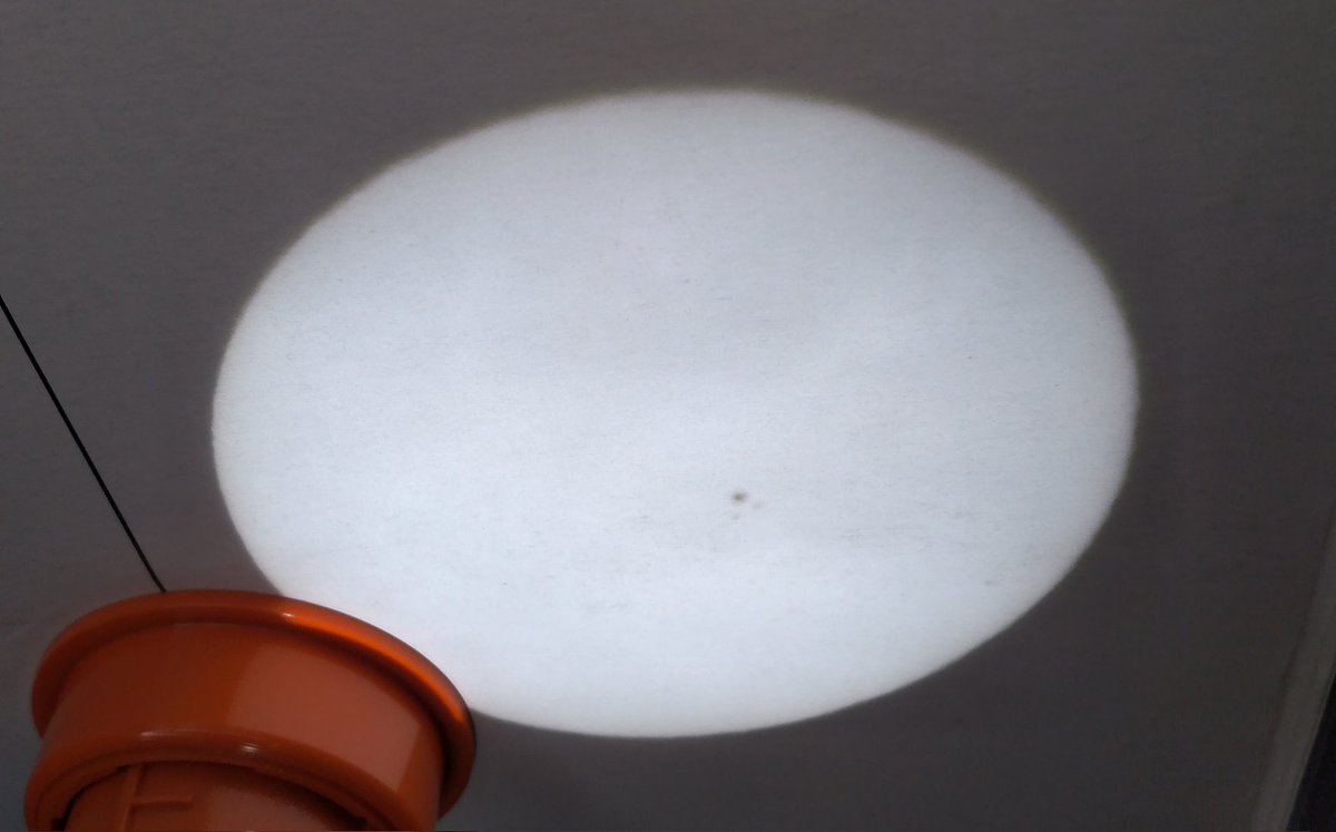 fjsevilla's tweet photo. Región solar AR2882 observada con el #solarscope https://t.co/n807WGl5Su