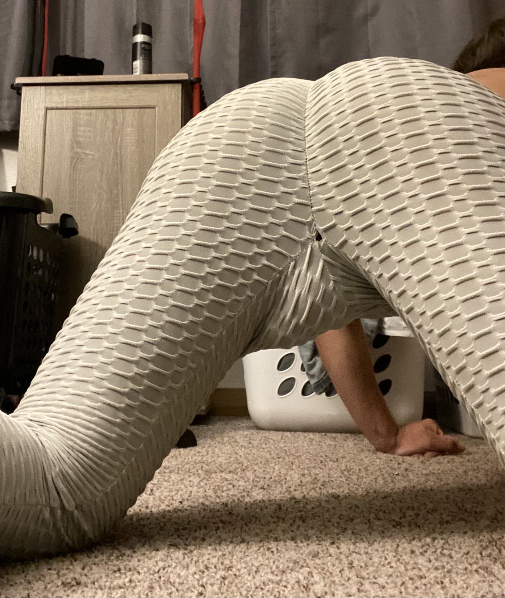 pinky35632's tweet photo. #locktober has me so horny #cagedvirgin #bubblebuttboy https://t.co/qCBVO3irO6