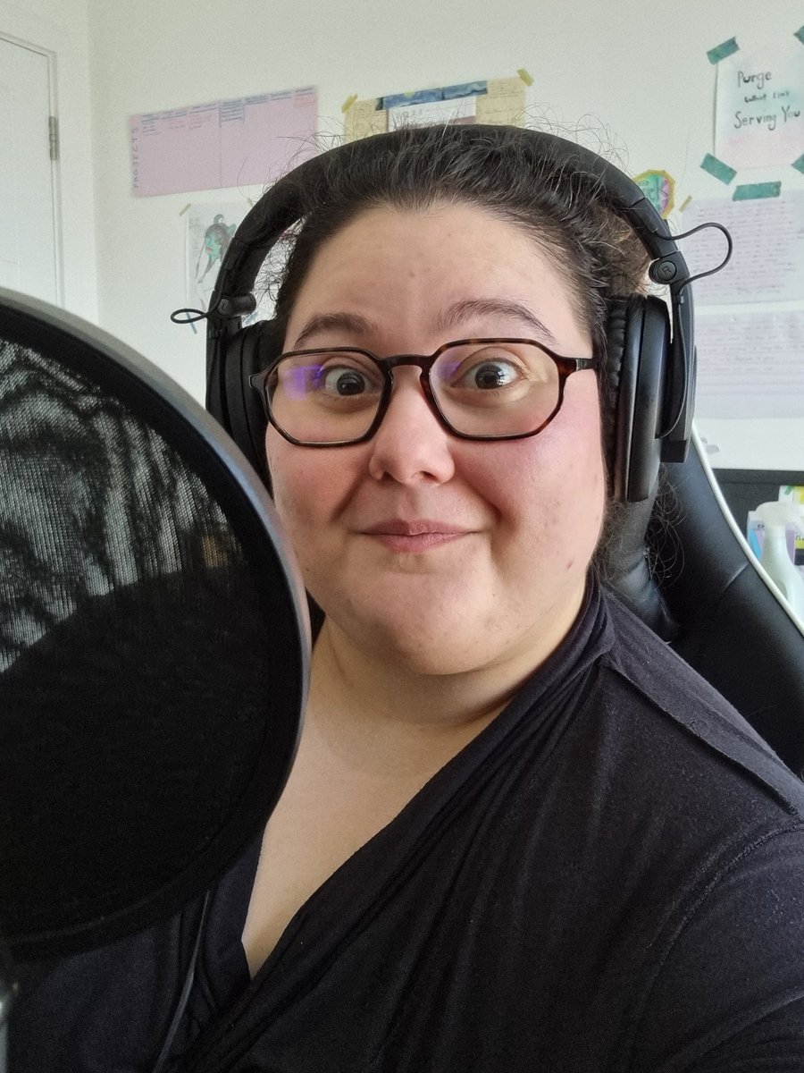 AshleyRoseKap's tweet photo. Closed my Voice Over study morning in class with the talented #JessRobinson and a lovely bunch of humans! (thanks @thesingspace)
#plussizecreator #voiceoverstudy #alwaysbestudying #staysharp #voiceoverartist #transatlantic #versatilevoice https://t.co/soriptzKJO