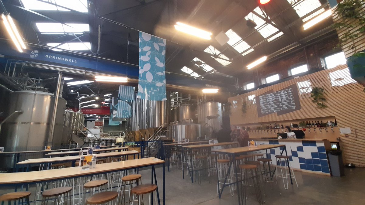 Stuart_Pickard's tweet photo. Second Brewery of the day @NorthBrewCo #Springwells having there very lovely Full Fathom and a collaboration with @Overtonebrewing #Scotland #Delicious #SupportLocal #DrinkLocal #GingRealAleTrail @Stuart_Pickard #CraftBeer #Beer #RealAle #Ale #AdventureDay #BikeLife #Leeds https://t.co/SCBVxhPPLr
