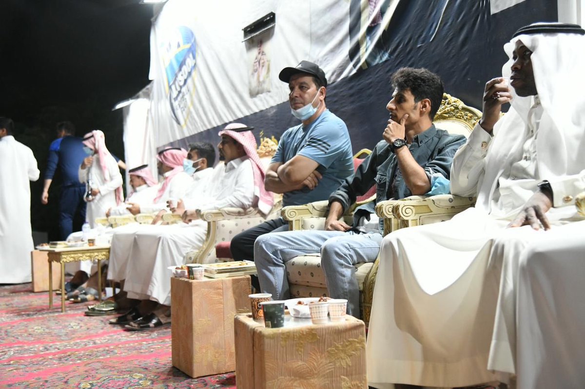 SACRFA1's tweet image. 📍#ضيوف_الحفل

🏆#المباراة_النهائية

الأحلام 🆚 أولمبي الفيصلية

#اتحاد_جنوب_ووسط_الرياض