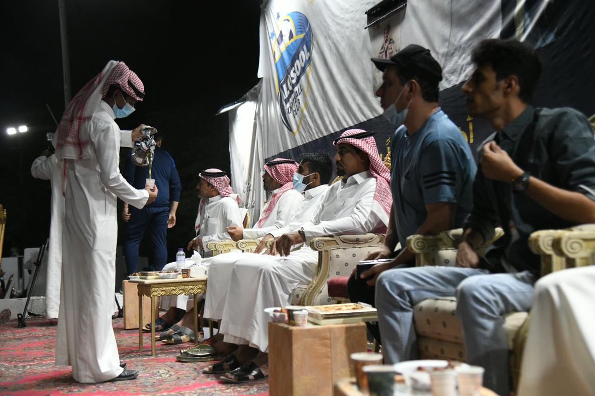 SACRFA1's tweet image. 📍#ضيوف_الحفل

🏆#المباراة_النهائية

الأحلام 🆚 أولمبي الفيصلية

#اتحاد_جنوب_ووسط_الرياض