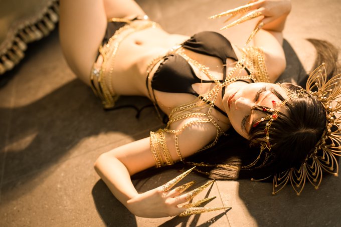 Twitterのコスプレ画像3