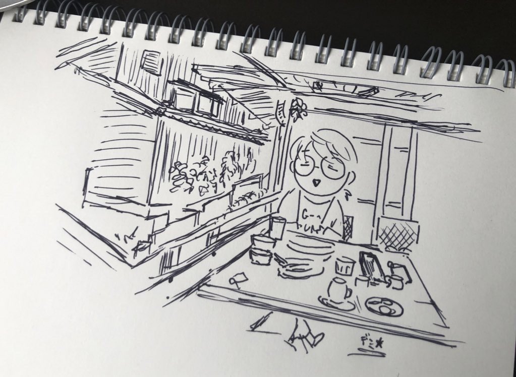 あとこれもだ!
前にひゅさんと展示会一緒に見に行ってぶらぶら遊んだ時にその場で描いてさしあげた絵。懐かしい…
あとははるみ氏とぶらぶらおデートした際の八幡宮内のカッフェとかおすすめされた美味しいレストランとかいろいろ〜これもその場でスケッチした思い出です