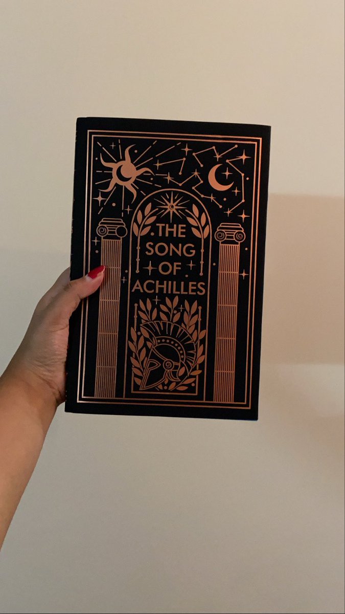 itsjustjayati's tweet photo. SCREAMING, CRYING, SOBBING ON THE FLOOR BECAUSE OMG LOOK AT THIS BOOK??? https://t.co/A2usm0VUxr