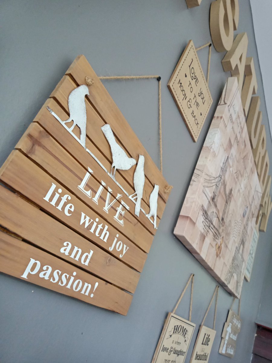 kimmysals's tweet image. &quot;LIVE life with joy and passion&quot;.
#Week6
#ContextualArtAppreciationPost
#PracticalArt: Photography
#PositiveQuotes

Source of picture: Truly yours Rey Kim