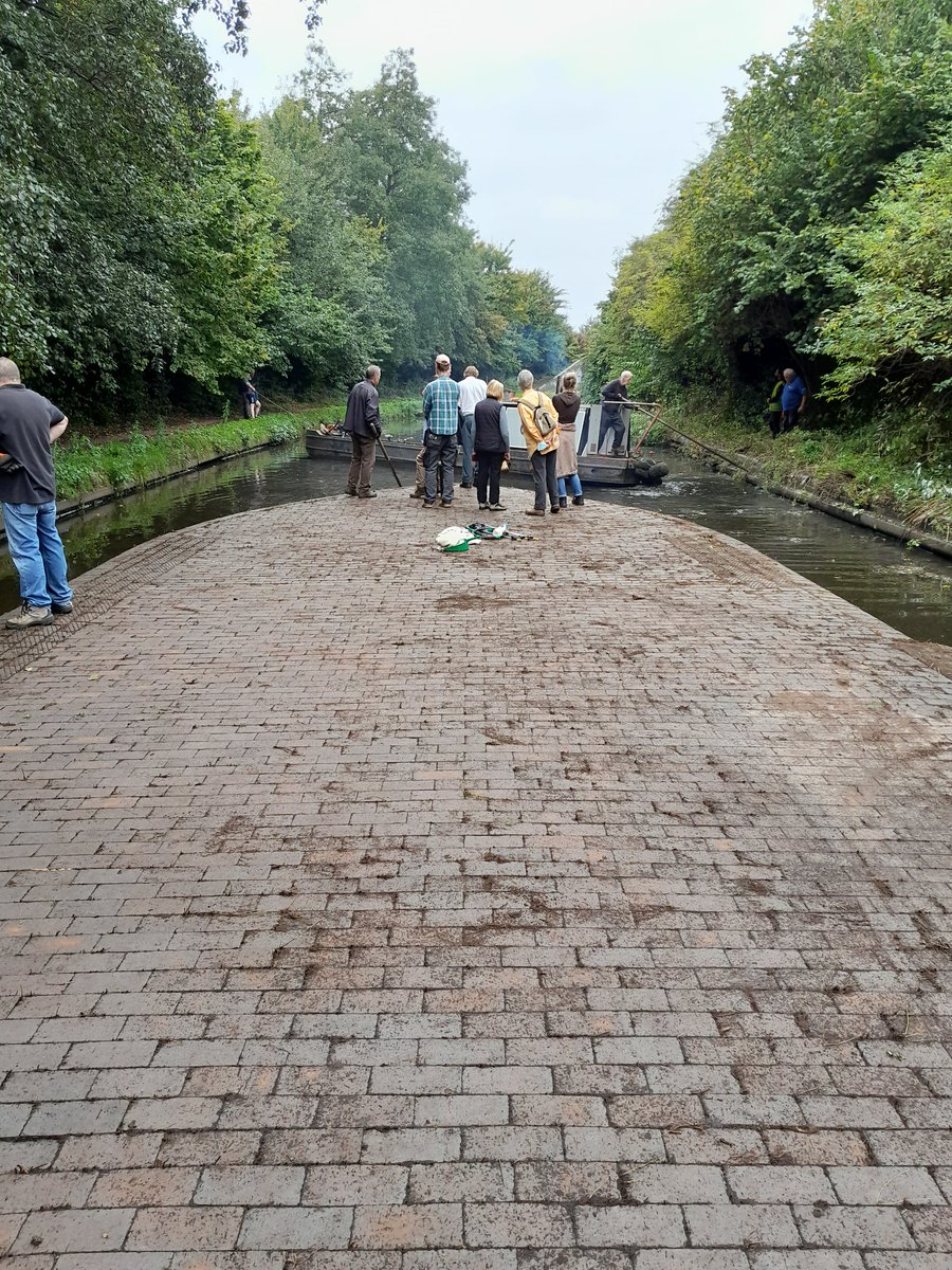 NathanCRT4's tweet photo. Spent today with @BCNSociety clearing the toll Island at Bromford stop! Who would of know there was bricks under all that vegetation! @CRTWestMidlands @CRTnotices 
@CRTvolunteers https://t.co/t4qNuihym3
