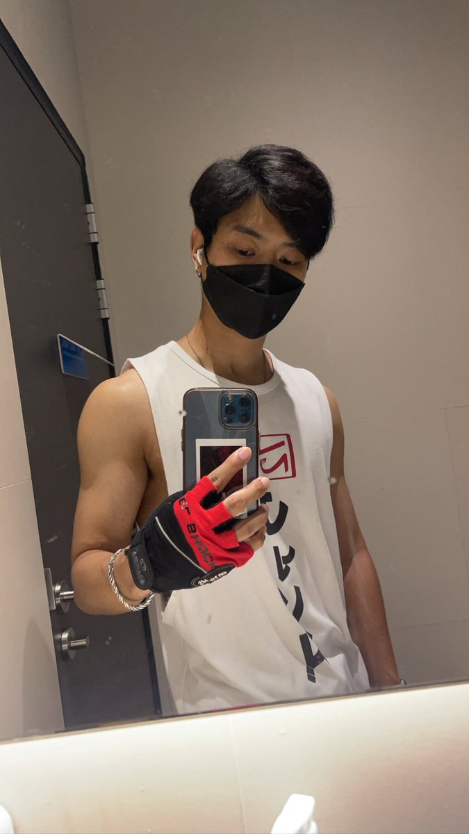BabyPeins's tweet photo. ขอแน่นกว่านี้💪 https://t.co/ktQgis2pRn
