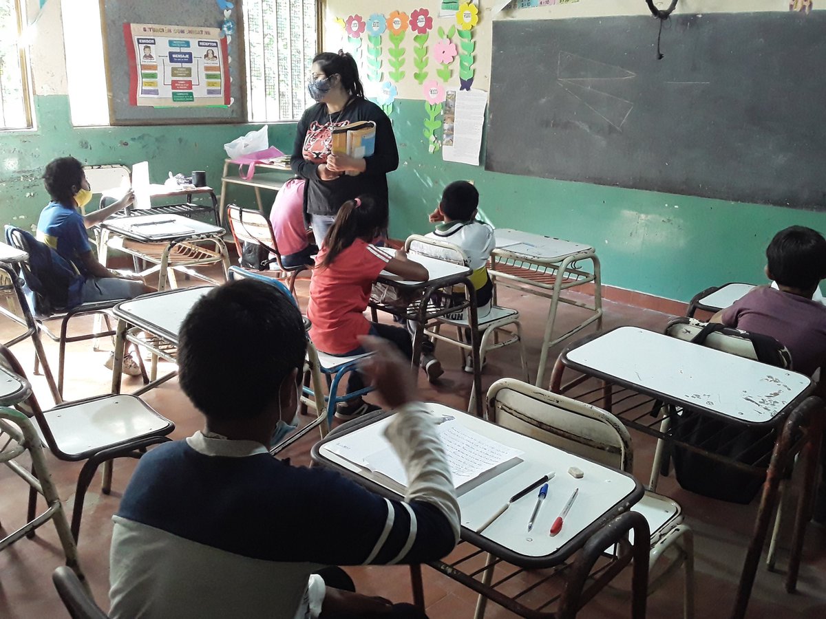 La Subsecretaria de Politicas Socioeducativas dependiente del ministerio de Educacion de la provincia de Salta desarrollando actividades recreativas y de acompañamiento escolar en  Escuelas Abiertas Terrones Riera--Oran.<a href="/RobertoIRamos/">Roberto Ismael Ramos</a> <a href="/matiascanepa/">Matías Cánepa</a> <a href="/rdibashur/">roberto dib ashur</a> <a href="/AlancayDel/">CAROLINA ALANCAY</a> @PseSalt