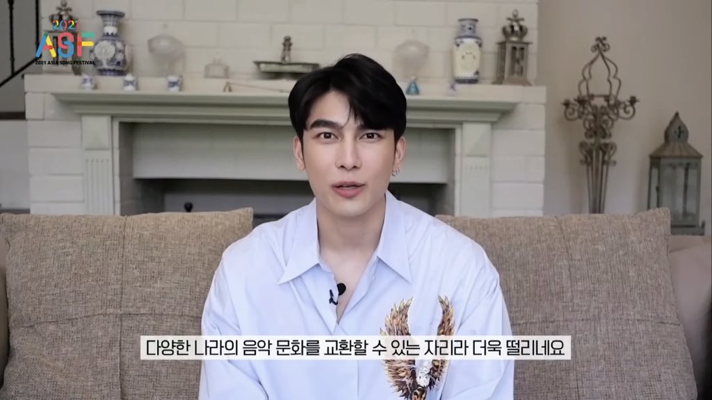 DearDara1112's tweet photo. It’s heartwarming to see
@MSuppasit fans mentions to say thank you for supporting Mew Suppasit. We also want to say thank you for him that supporting our Dara🙏🏻 let’s support each others cause who knows someday they will work together👋🏻🙂#MCSANDARAxASF21
#ASFxMEW 
#WeLoveYouMew https://t.co/X3xxPkvUDt
