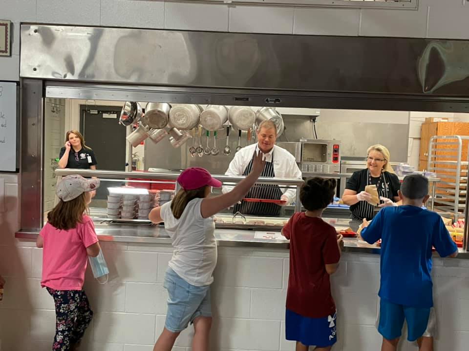 North Elementary students had a surprise guest serving breakfast Friday morning! Superintendent Dr. Scott Smith helped Ms. Peggy get breakfast going. What a fun start to the day! #JR2Excellence
