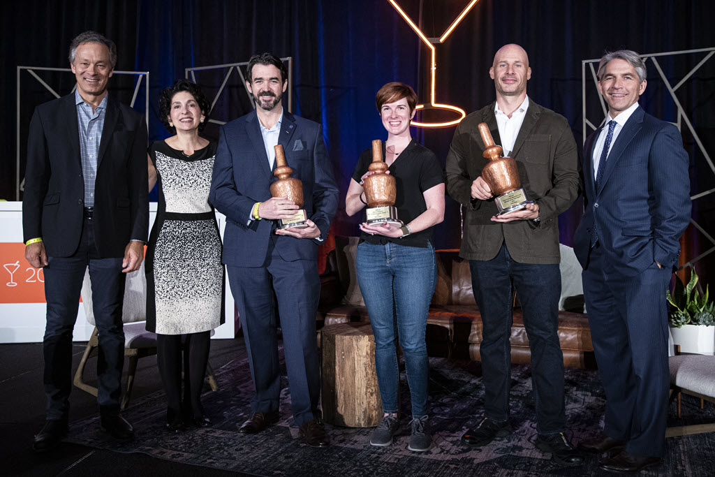 Distillery Trail (@distillerytrail) on Twitter photo DISCUS Honors 2021 Lifetime Achievement, Humanitarian, Emerging Leader and Dave Pickerell #CraftSpirits Member Award Winners.
Congrats to Alex <a href="/OldDominick901/">Old Dominick</a> , Amir <a href="/JamesEPepper/">James Pepper Whiskey</a>, Fred <a href="/JimBeam/">Jim Beam</a> & Jim <a href="/TheUSBG/">United States Bartenders' Guild - USBG</a>
distillerytrail.com/blog/discus-ho… DISCUS Honors 2021 Lifetime Achievement, Humanitarian, Emerging Leader and Dave Pickerell #CraftSpirits Member Award Winners.
Congrats to Alex <a href="/OldDominick901/">Old Dominick</a> , Amir <a href="/JamesEPepper/">James Pepper Whiskey</a>, Fred <a href="/JimBeam/">Jim Beam</a> & Jim <a href="/TheUSBG/">United States Bartenders' Guild - USBG</a>
distillerytrail.com/blog/discus-ho…
