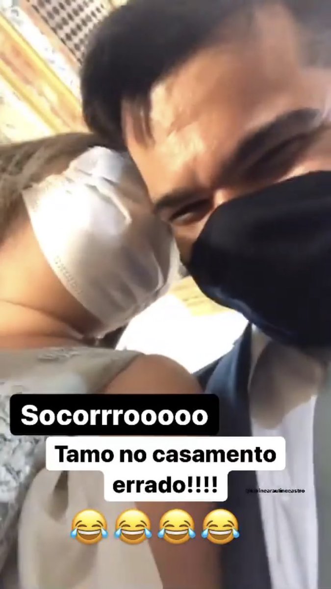 Thiagossauro's tweet photo. ESSA SEQUÊNCIA DE STORIES BICHO https://t.co/qNN2Guv6k6