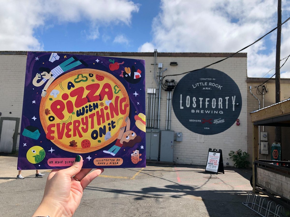 Paper Hearts Bookstore tweet media