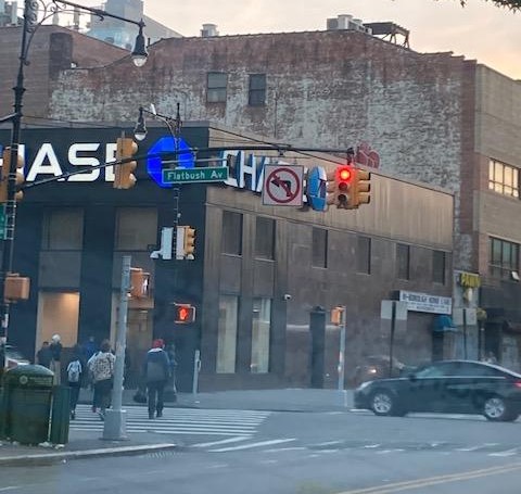 NYPD70Pct's tweet image. Midnight Officers were at the I/O Flatbush Ave &amp;amp; Church Ave early morning, raising awareness to the morning rush of dangers of crossing busy intersections &amp;amp; always utilizing the marked crosswalks. #VisionZero #WeAreAllPedestrians #CrosswalkSafety
@NYPDBklynSouth @NYPDTransport