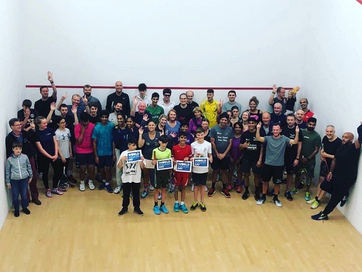 KHCS_Squash's tweet photo. Wrapping up our #WorldSquashDay #team night with some happy peeps #backoncourt #squashfun #squash https://t.co/5D7GgHZRZJ