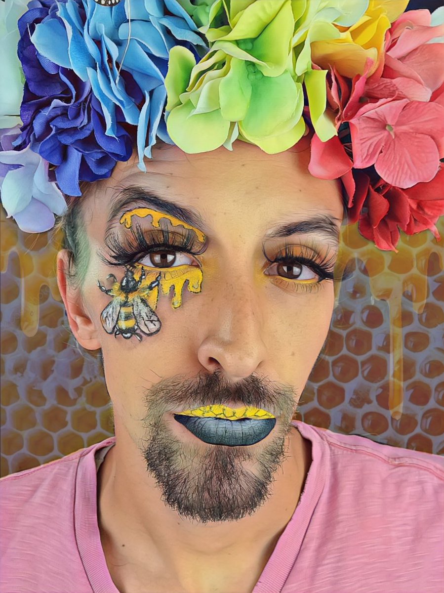 CosmeticKyle's tweet photo. Momma always said honey attracts more flies than vinegar...🐝 I love #realism makeup! Couldn't have done it without @JeffreeStar Liquid lippies and #eyeshadow though! #Halloween #halloween2021 #halloweencostume #meninmakeup #makeupartist #mua #lashes #yellow #savethebees https://t.co/TlAWWtBQIl