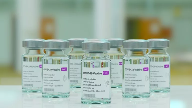 TrialsiteN's tweet photo. As Indonesia’s Regulatory Body Authorizes Another Chinese Vaccine, There is Dramatic Turnaround in COVID-19 Delta Variant Cases
https://t.co/1AC83jGp8S
#COVID-19 #Indonesia #SARS-CoV-2 #Vaccine #Zifivax https://t.co/f2UuniSzQK