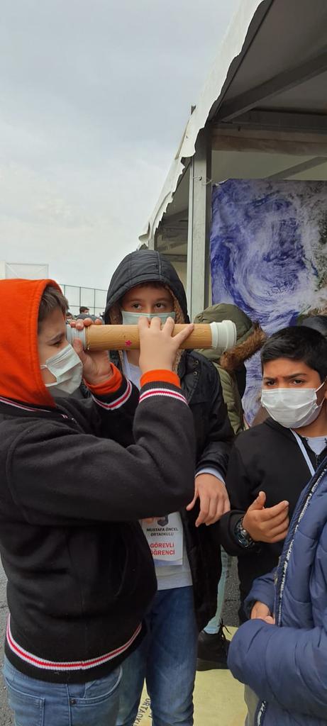 <a href="/istanbulilmem/">İstanbul İl Millî Eğitim Müdürlüğü</a> tarafından düzenlenen #Tübitak4007 İstanbul Bilimle Şenleniyor Projesi atölyelerini ziyaret ettik.@ismail_gunday
<a href="/NaciCENGZ1/">Naci CENGİZ</a>