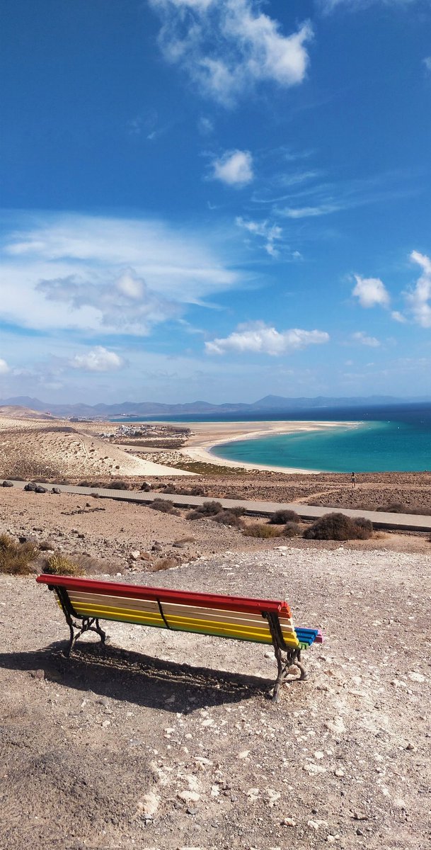 ylecrazy's tweet photo. Feliz en Fuerteventura 😍💙 https://t.co/X4MEaEwhnM