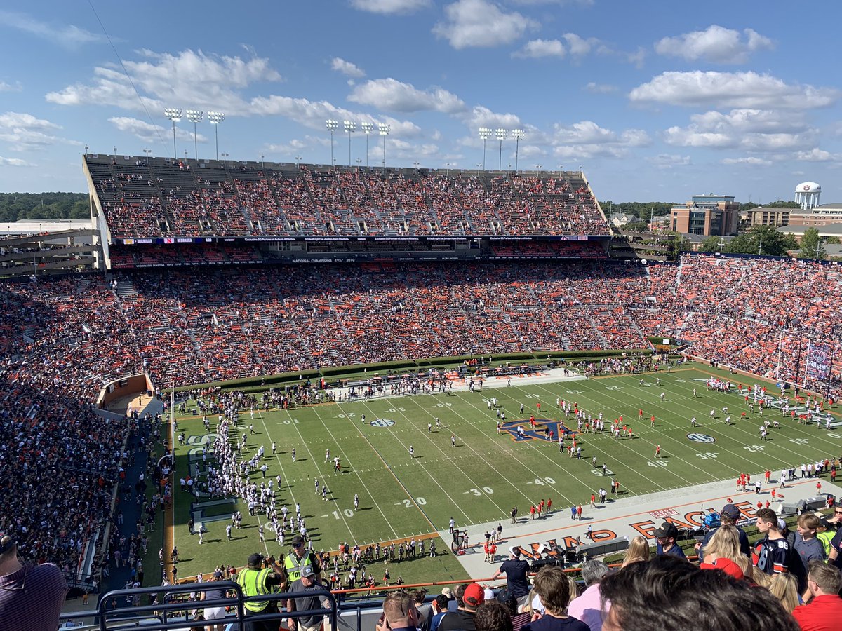pman4221's tweet photo. Game day baby!!! #wareagle https://t.co/QXTbZCWVsC
