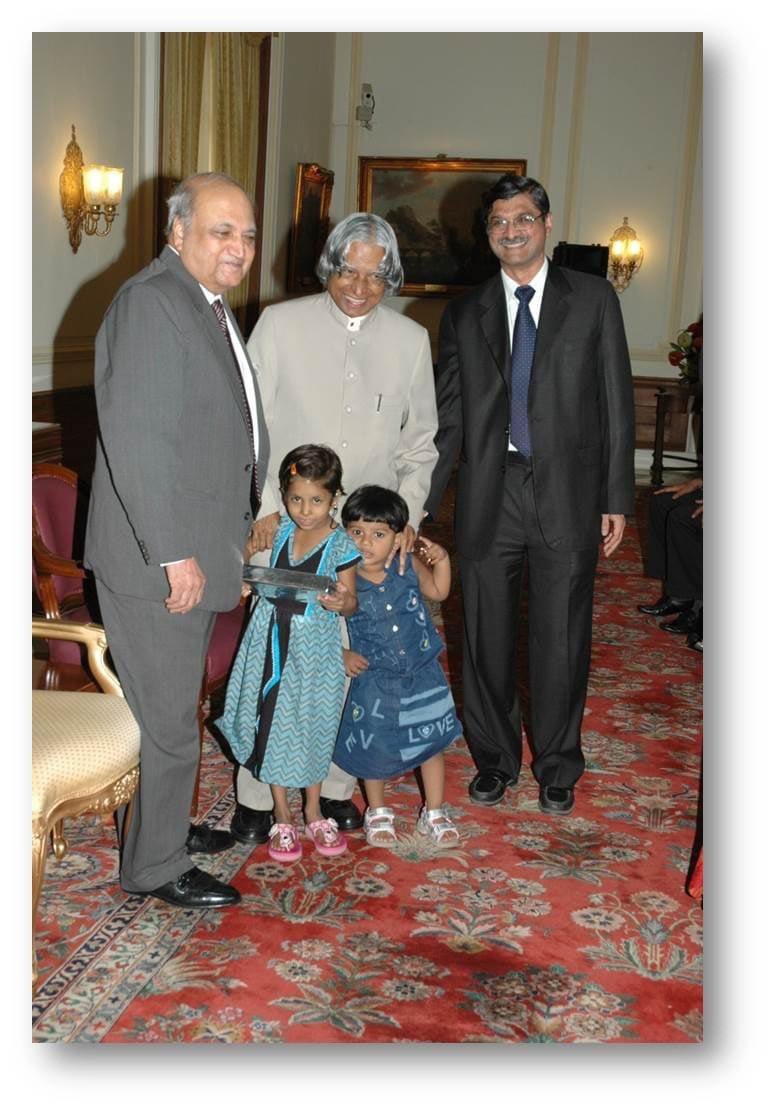 ihearfoundation's tweet photo. From the archives - Dr Milind Kirtane receiving the first corporate donation of 60 cochlear implants as part of M & Mβs initiative from Mr Keshub Mahindra in the presence of Former President Dr A.P.J. Abdul Kalam. #cochlearimplant #hearingloss #silencetosound @anandmahindra https://t.co/Am1VyIcAV1
