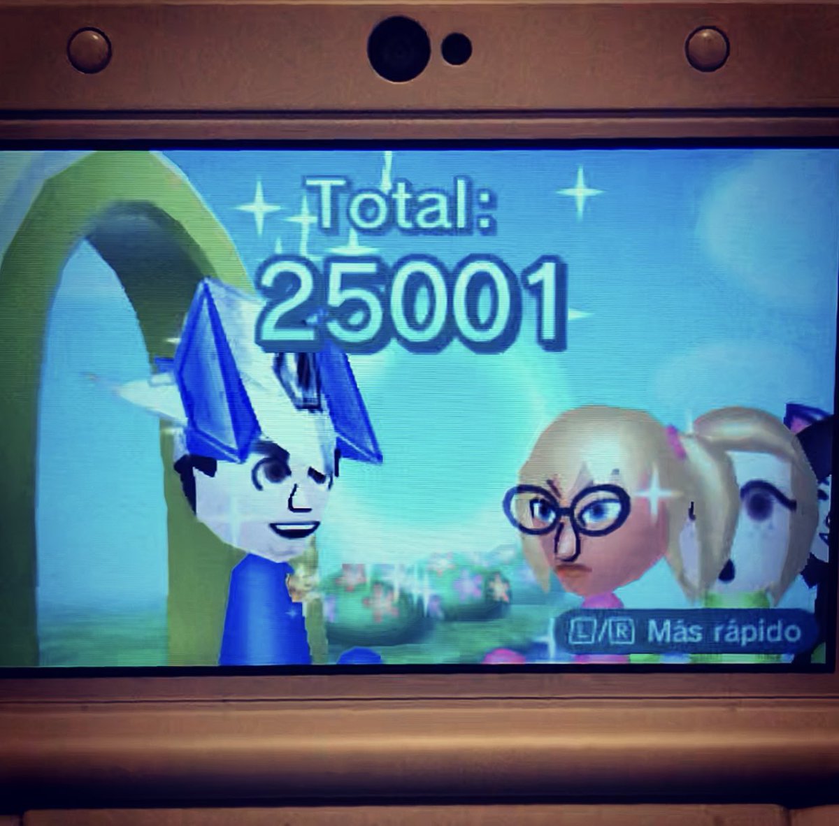 TaKaTo__TK's tweet photo. Esto acaba de pasar 😱 ¡25.000 encuentros StreetPass! 9/10/21 y aún me sigo encontrando con gente pero es verdad que cada vez cuesta más 😢 @VideojuegosGAME @NintendoES #StreetPass #SpotPass #Nintendo3DS #todosx3ds #all43ds #10añosde3DS #PlazaMii https://t.co/uIMg2ZL0C5