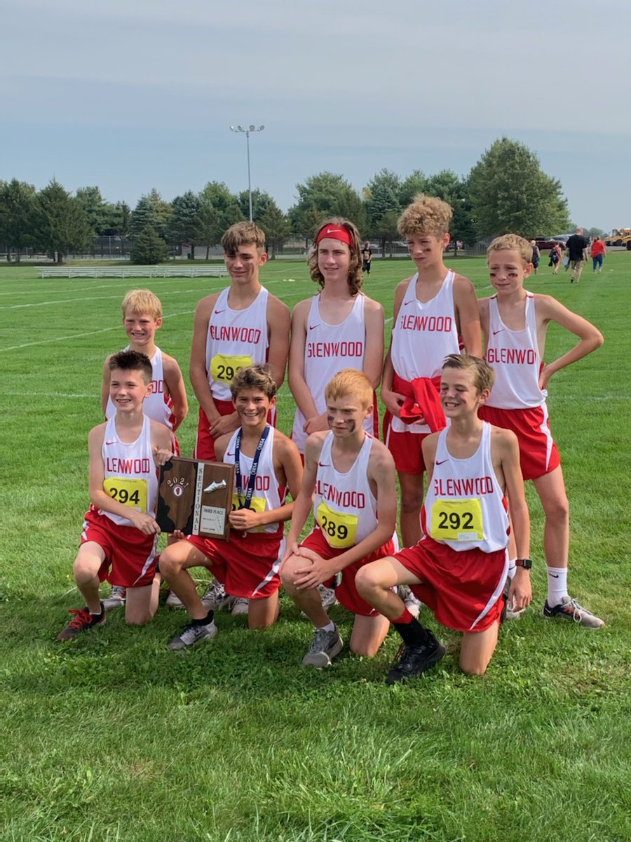 GMSXC1's tweet photo. Boys are heading to state with a 3rd place finish and 81 points overall. Jack Evans had a top 10 finish coming in 2nd place! Great job boys! #gmsxc #runtitanrun https://t.co/YecP2QNNWJ