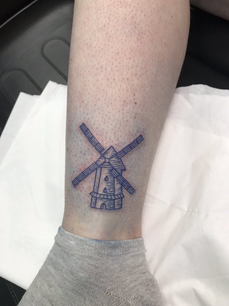 Candyylocks's tweet image. Little blue windmill