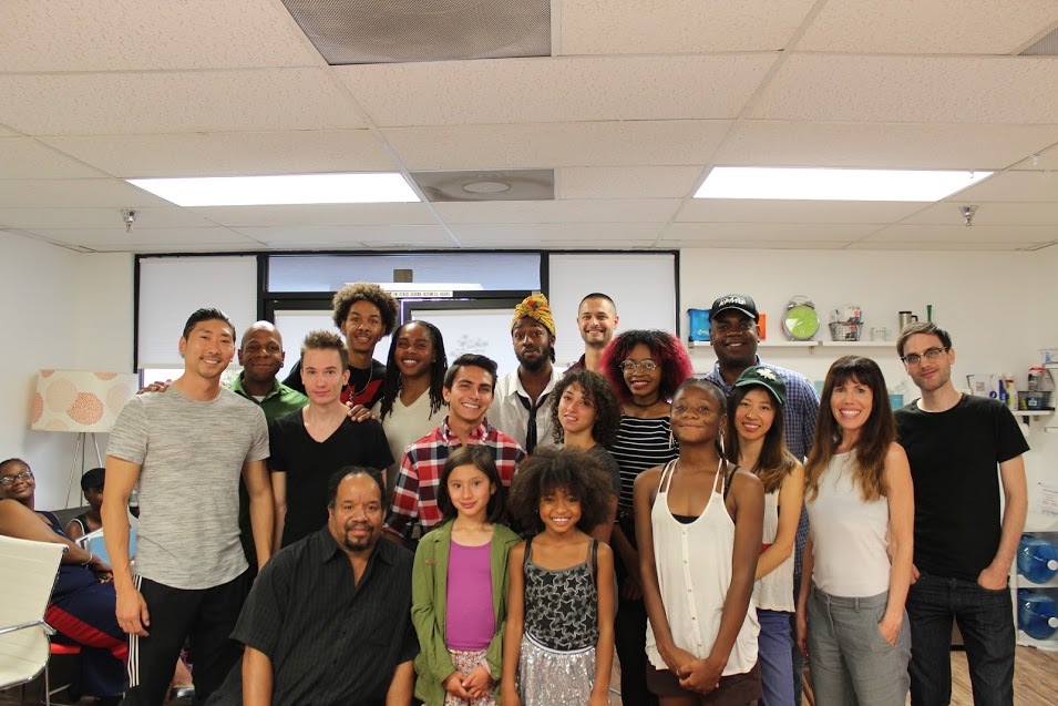 StarKidsMedia's tweet photo. Announcing the new Star Kids Media Studio! - https://t.co/Lg9YOOScYu #scifi #film #family #starkidssavetheworld #wefunder https://t.co/wsPNzst6Qa