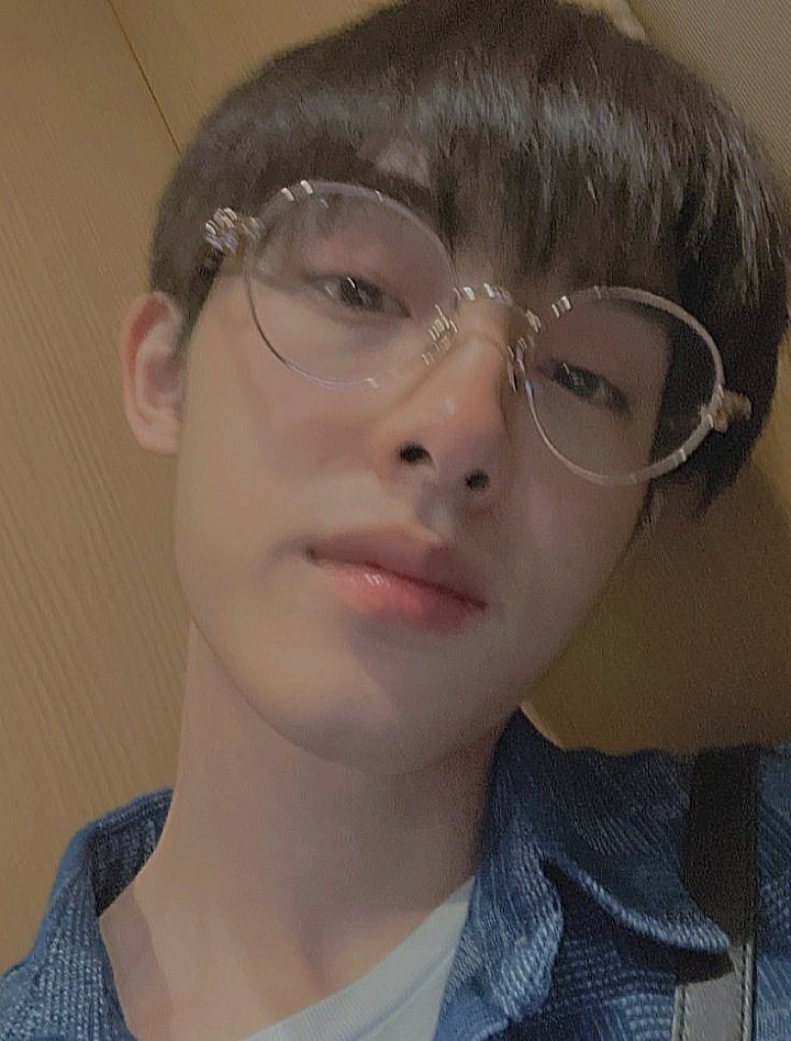 i4yjh_'s tweet image. winwin the loml &amp;lt;3 ✨

#NCTzenSelcaDay #NSD #NSDay @NCTsmtown @WayV_official