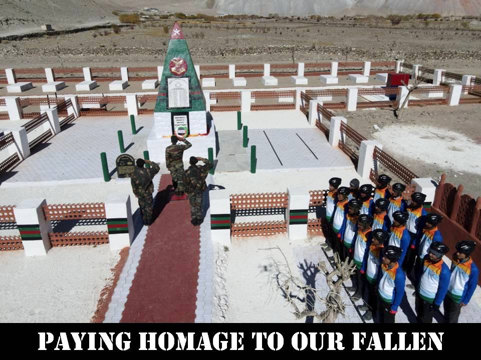 firefurycorps's tweet image. #AzadiKaAmritMahotsav. A 20 member #MTB expedition undertaken by #SnowLeopardBrigade from 7 to 9 Oct was flagged off by Major General Abhinaya Rai.
@adgpi @NorthernComd_IA @Tri_Service @ddnewsladakh @PBLadakh @lg_ladakh @prasarbharti @ut_ladakh @ut_ladakh