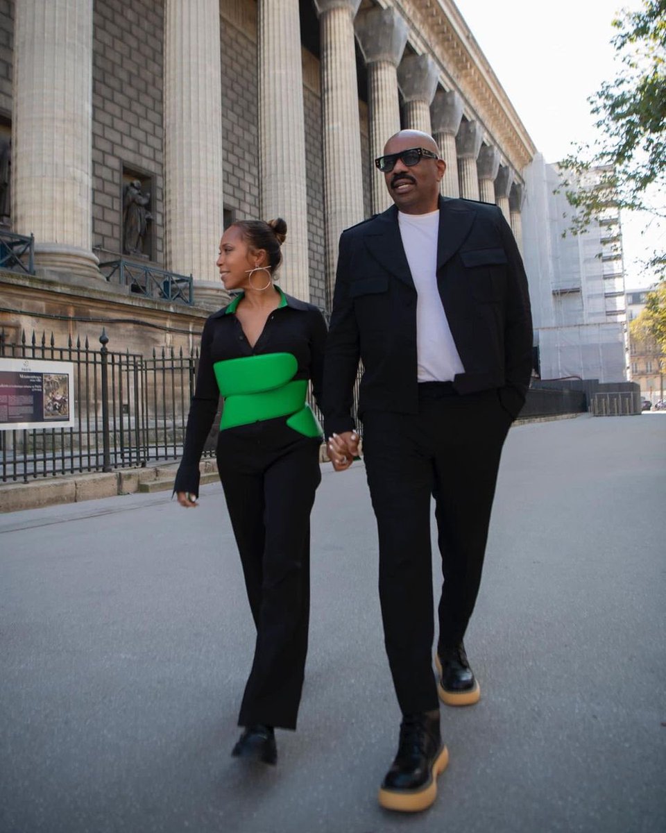 IAmSteveHarvey's tweet photo. 💚 https://t.co/MjmuJL78OB