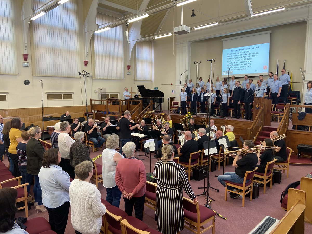 Andrew Earis tweet media