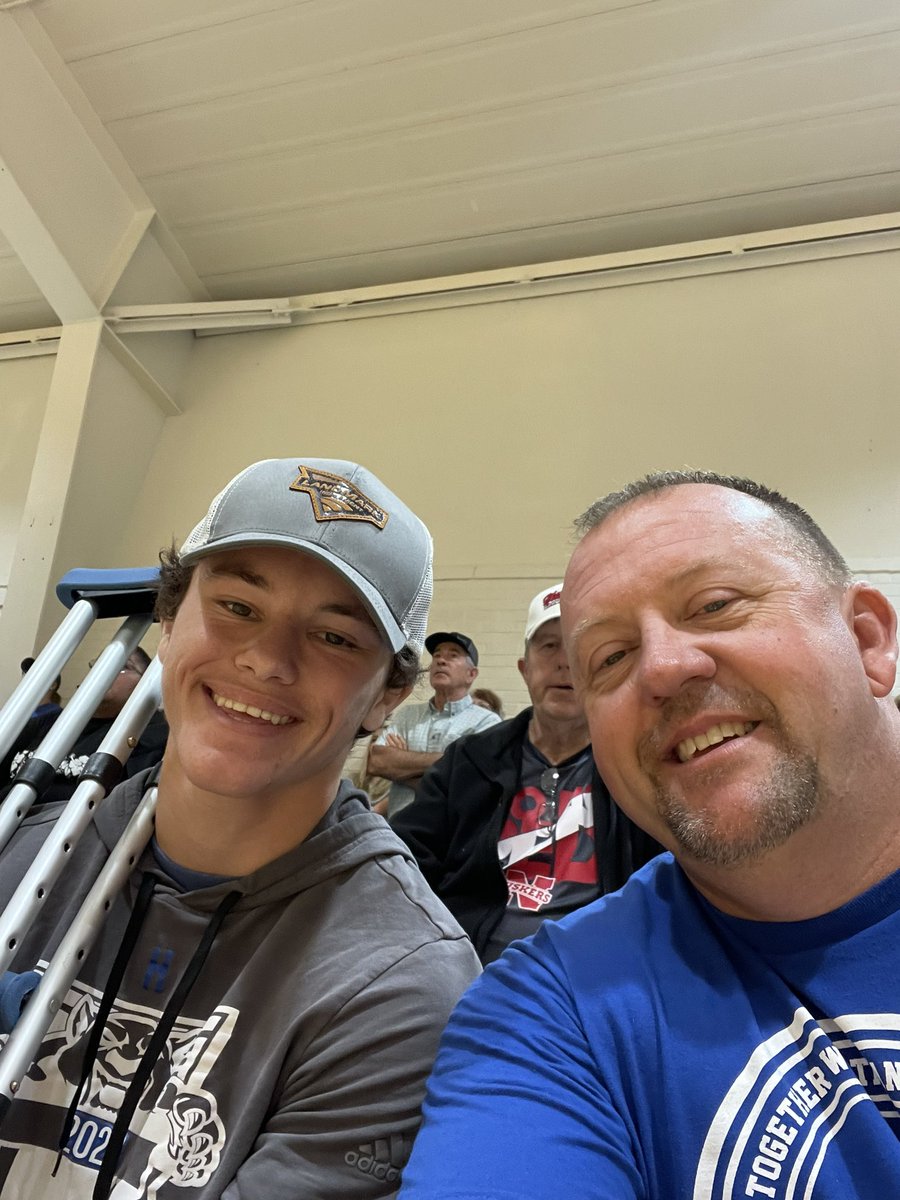 stein_50's tweet photo. This guy @Dclark0505 Broken leg in last night’s football game. Surgery overnight. Shows up at 9am to support the volleyball team. Gotta love the school spirit! https://t.co/RgwOA4r7qv