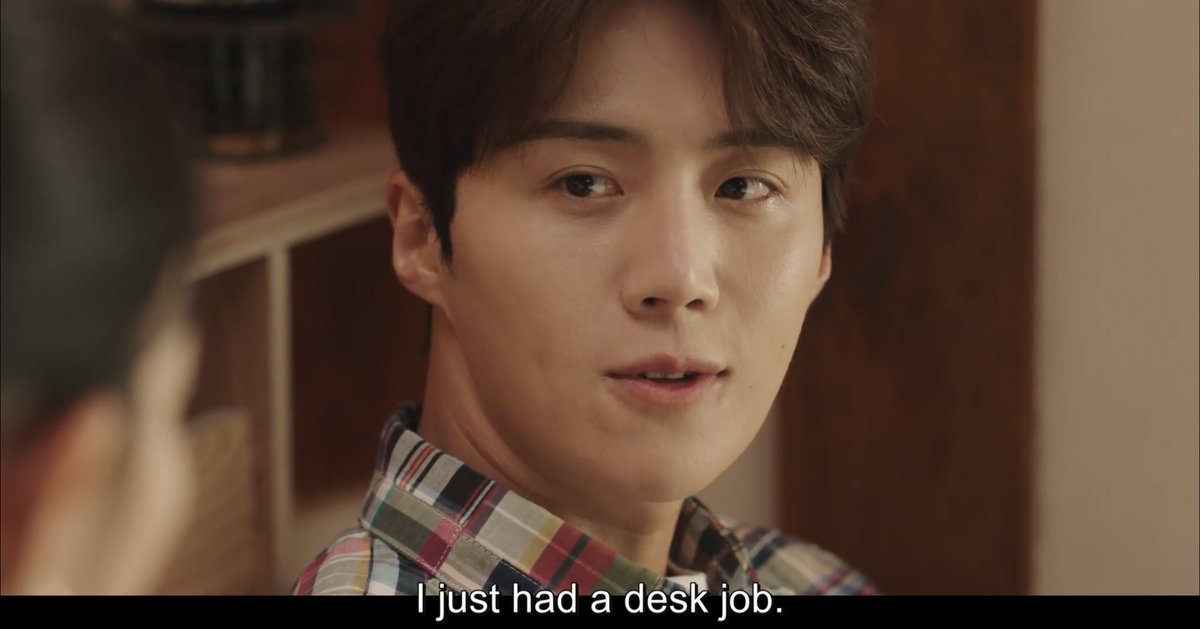 kdramia's tweet photo. I understand why he doesn’t want to talk about his past job 

#HometownChaChaCha 
#HometownChaChaChaEp13 https://t.co/jZgZzsCkXL