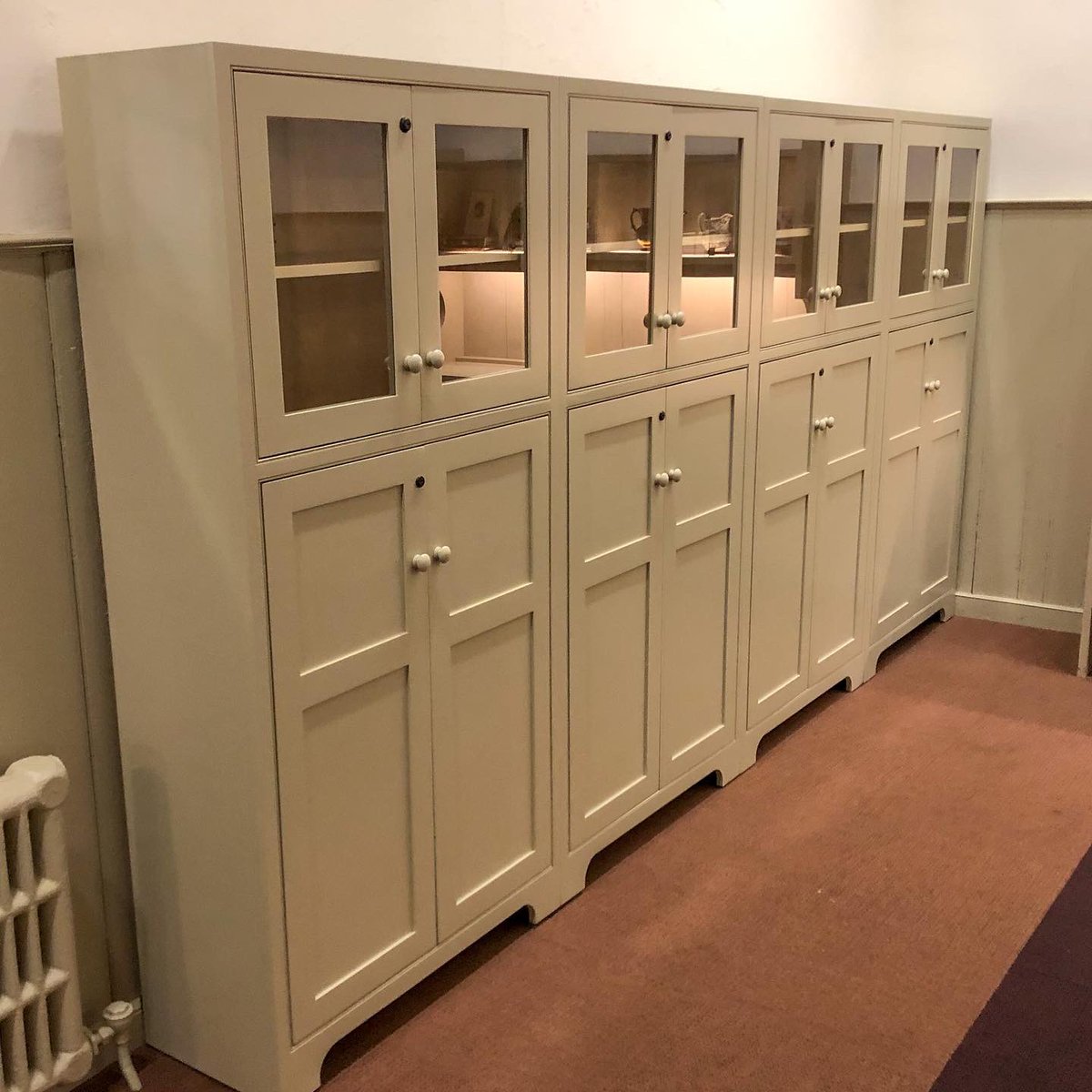 TheJeffDevlin's tweet photo. Another set of custom cabinets were installed this past week!
#schoolhousewoodworking #jeffdevlinofficial https://t.co/tnjPLl1vyb