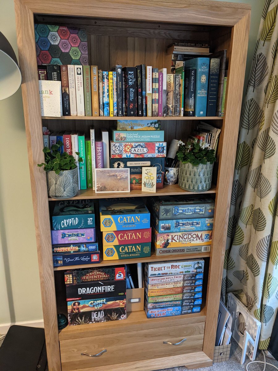 Claire Housley tweet media