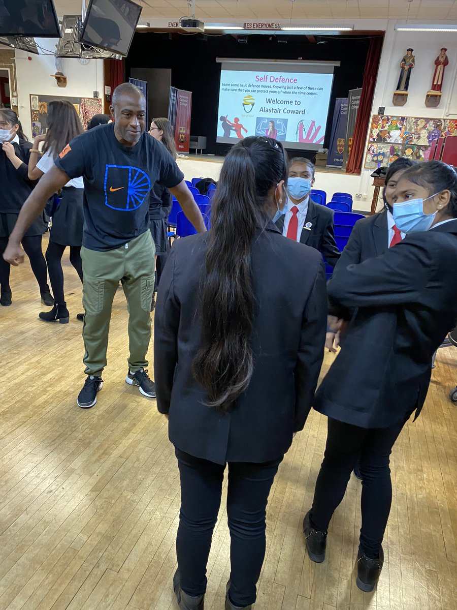 NCCBrent's tweet photo. #girlsassembly In light of recent events in the media we focused on personal safety & awareness for our Sixth Form girls. We were delighted to welcome @ZestOfMind to teach some self defence moves. The girls really enjoyed the opportunity to try out different moves. @danny_ncc https://t.co/3AzHtlEth5