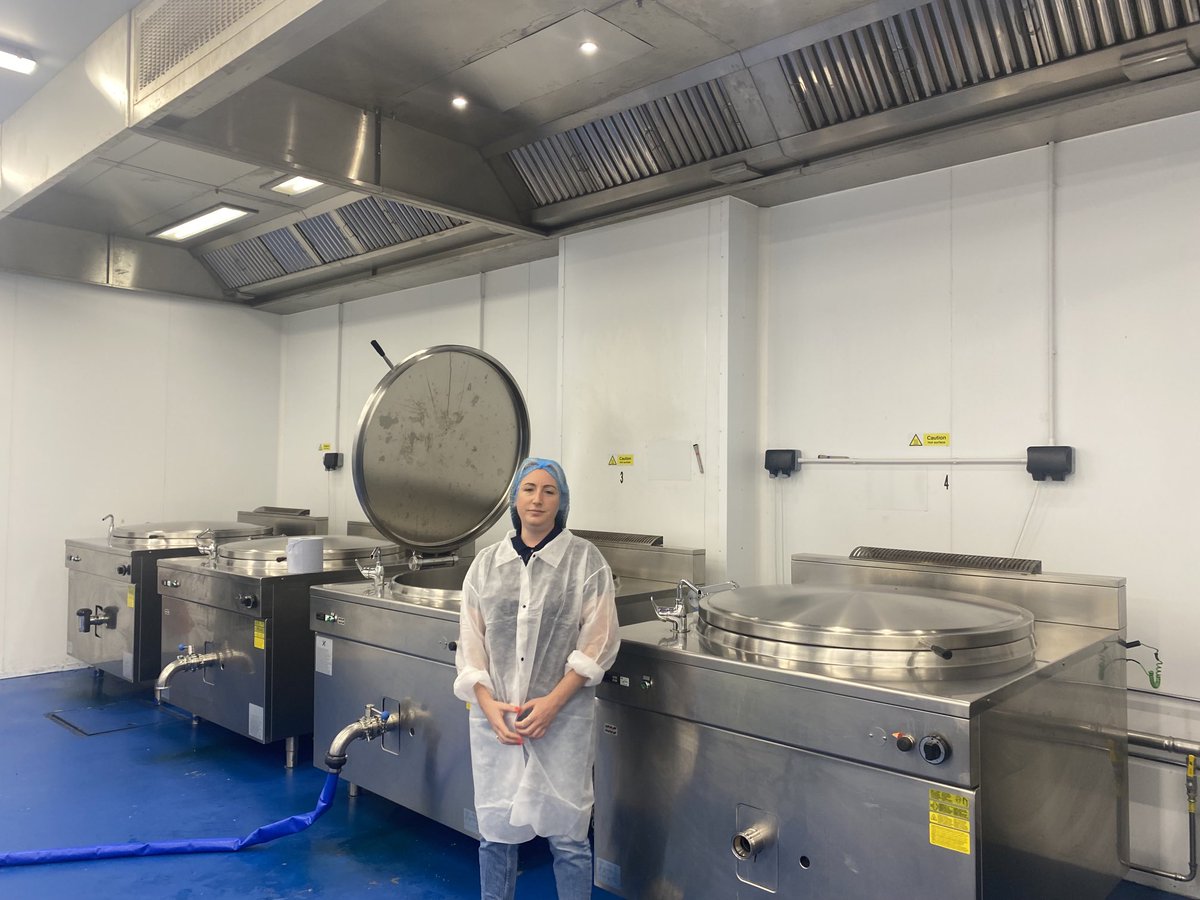 This is Ros Heathcote, founder of the ⁦<a href="/boroughbrothco/">Borough Broth Co</a>⁩ manufacturing in NW London, employing 17. Like many other small businesses, she has seen her energy costs skyrocket in recent months &amp; would like a business price cap to be introduced, similar to households.⁦