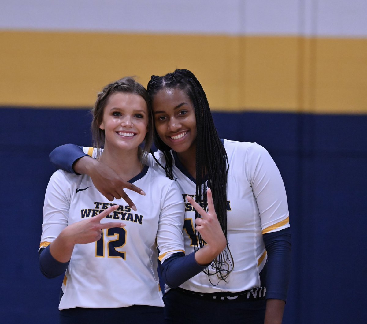 TxWesVolleyball's tweet photo. It’s GAMEDAY here in Bethany, OK. Come watch your lady rams as we take on Southwestern Christian @ 1pm. Link in bio to watch online!! 💙💛🤘🏼 https://t.co/tgl0bEBjaZ