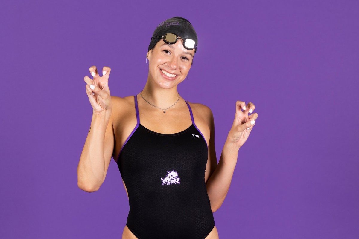 TCUswimdive's tweet image. UTPB | Lucia, Cassidy and Serena go 1️⃣-2️⃣-3️⃣ in the 50 freestyle 💪
#GoFrogs | #TPWF