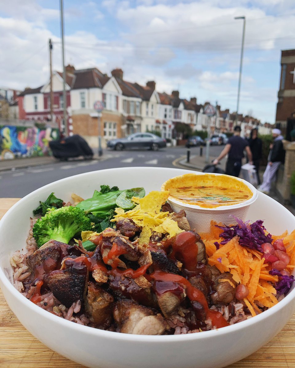 dingdinguk tweet media