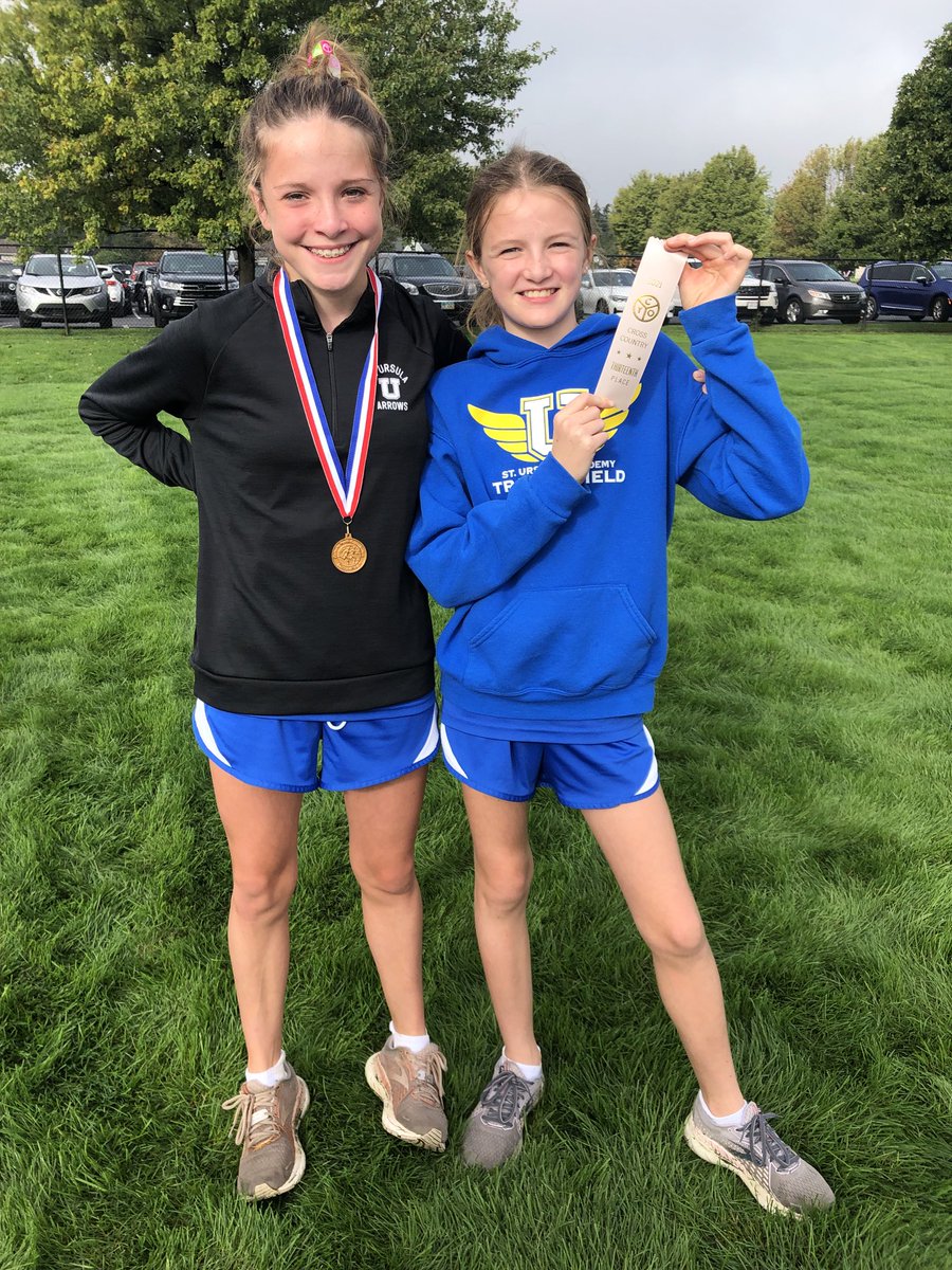 SUAJA_RunU's tweet photo. Congrats SUA JA XC team on winning CYO Championships! Hard work = Great results! You deserve every bit of that trophy. It was a true team effort! π #ArrowProud https://t.co/BedVSzjcJ4