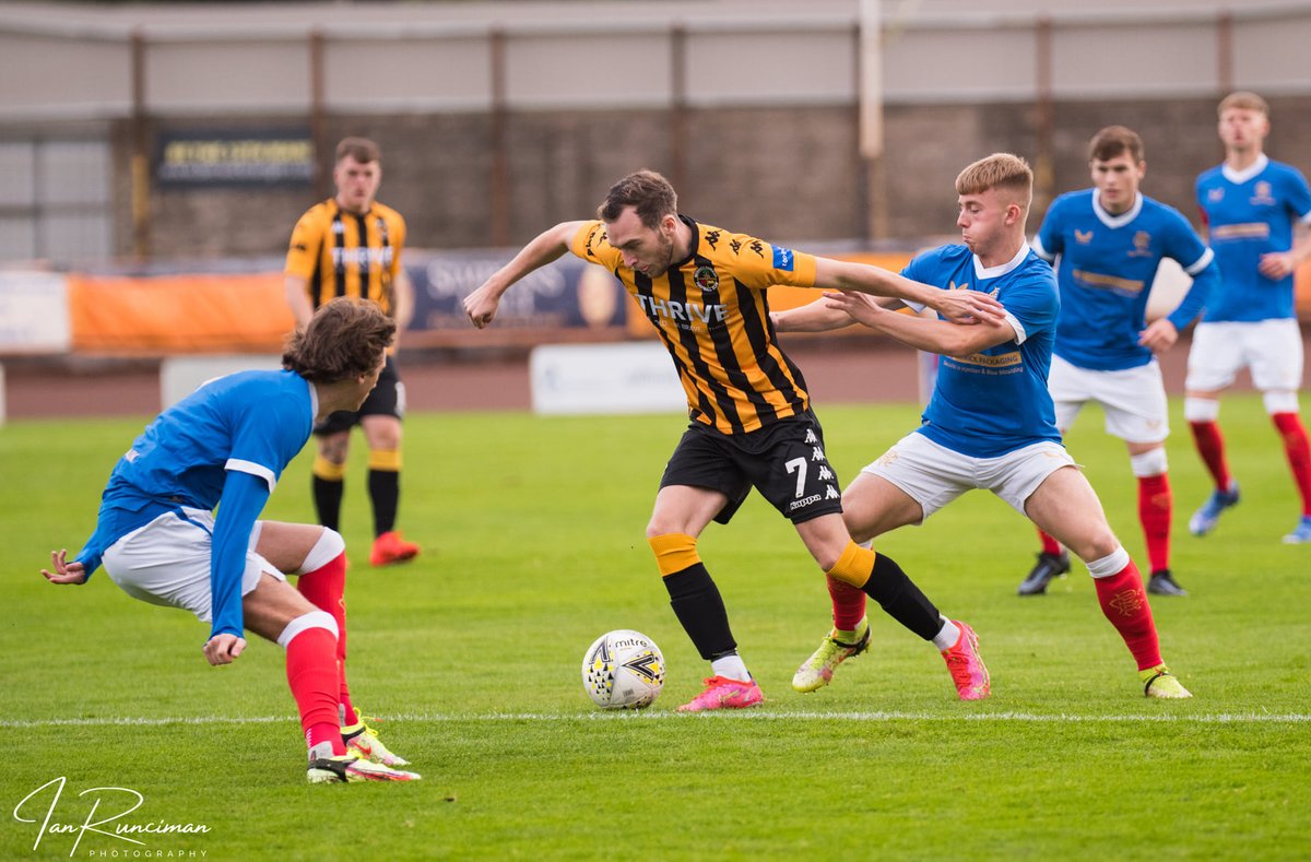 OfficialBRFC's tweet photo. ✍️ | It's been some day at the office for gaffer @stmalks, who watched on as his side recorded
our record victory in today's 11-0 win, before securing the services of influential winger @grahamt_98 until 2023.

Learn more about GT7's new deal 💛👇
https://t.co/gW5jOPkZjy https://t.co/Wh2bIAREhW